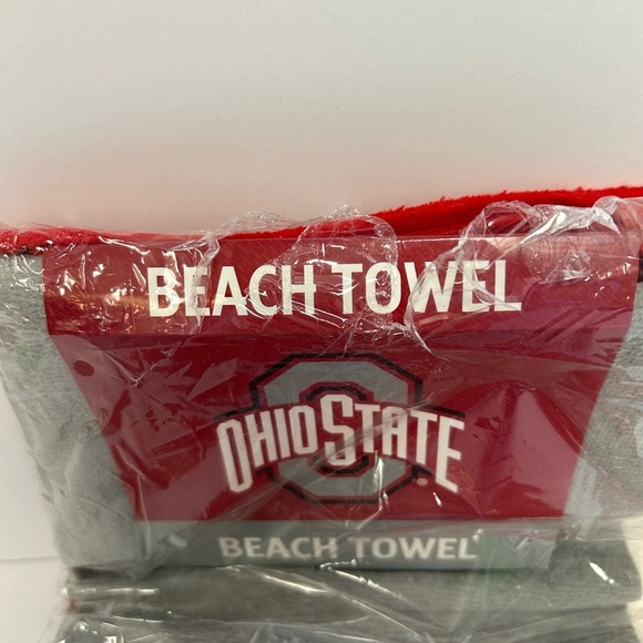 OHIO STATE Buckeys/ NWT/ Northwest NCAA Unisex BEACH TOWEL/ Red and Gray - Picture 2 of 5